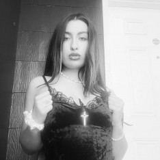 Angeline Red