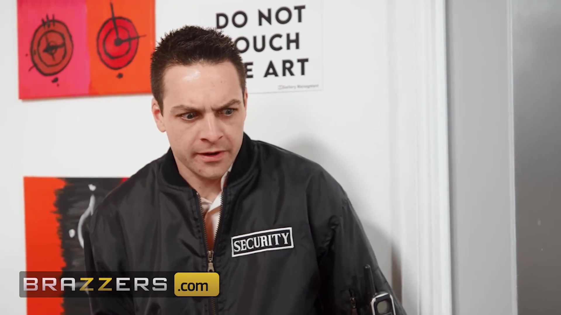 BRAZZERS - Evie Rees Is Not Supposed To Touch Danny's Gloryhole Artwork, But It's So Tempting