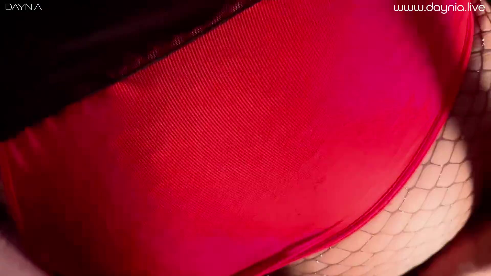 VENUS Fair Berlin - PUBLIC FUCK directly at the exhibition stand + ULTRA sperm walk | DAYNIA