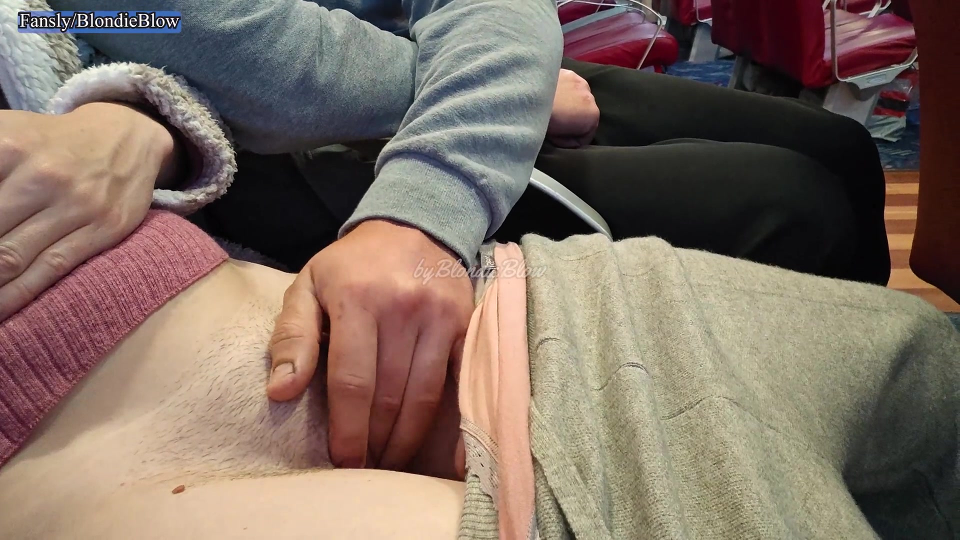Extreme sex in public, very risky