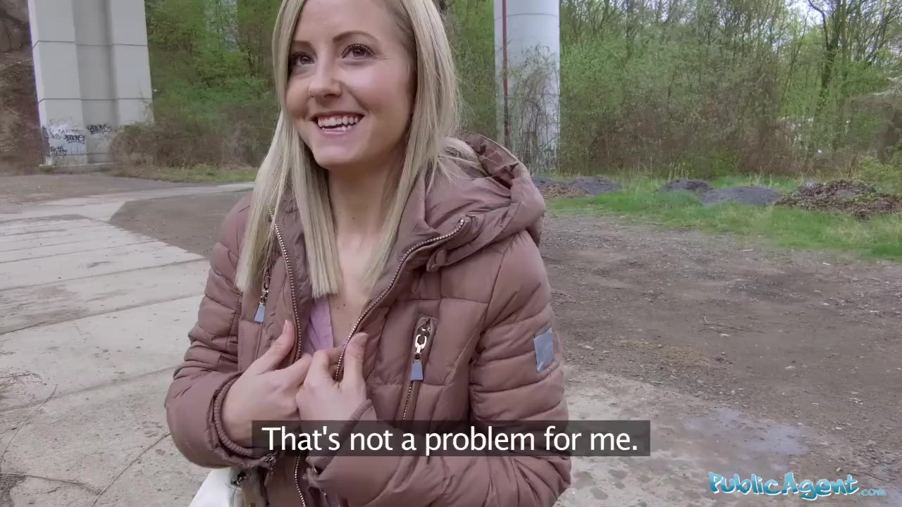 Public Agent Blonde runs from Police after fucking outdoors