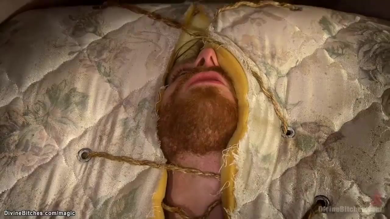 Fat femdoms fucking skinny man