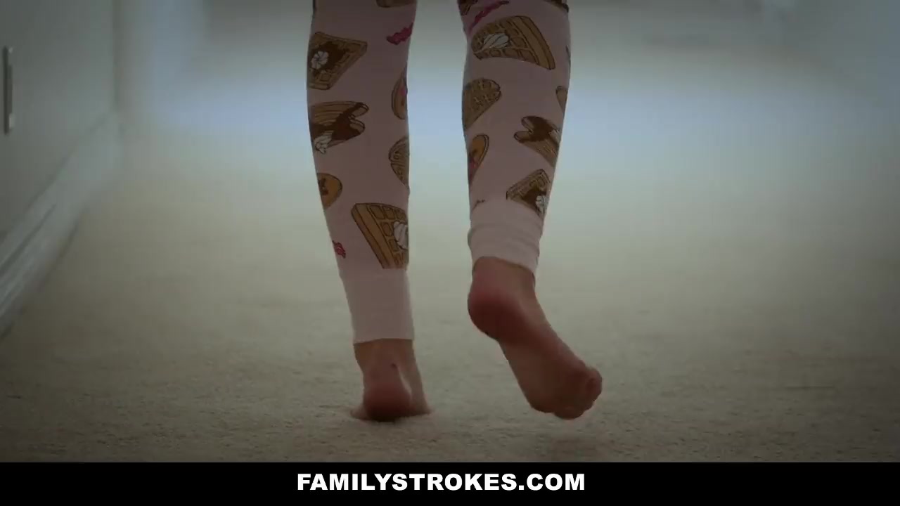 🔥❤️FamilyStrokes - Stepdaughter Gets Fucked