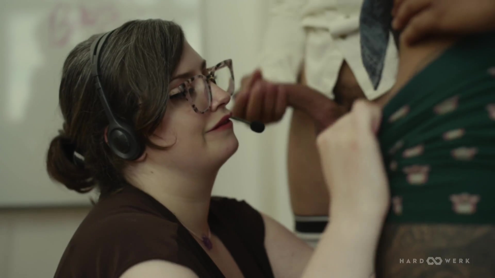 BBW Beauty Lets Coworkers Release Big Dick Tension On Her Phat Pussy