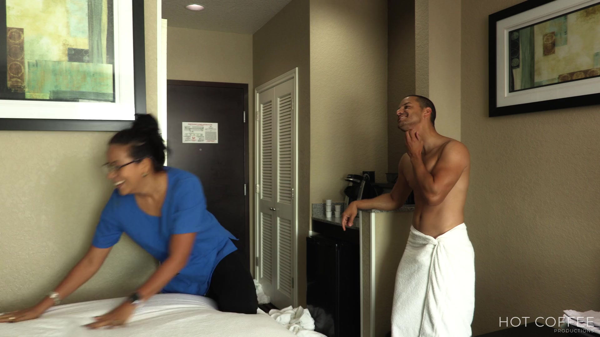 Slutty room service maid gets fucked by hotel guest