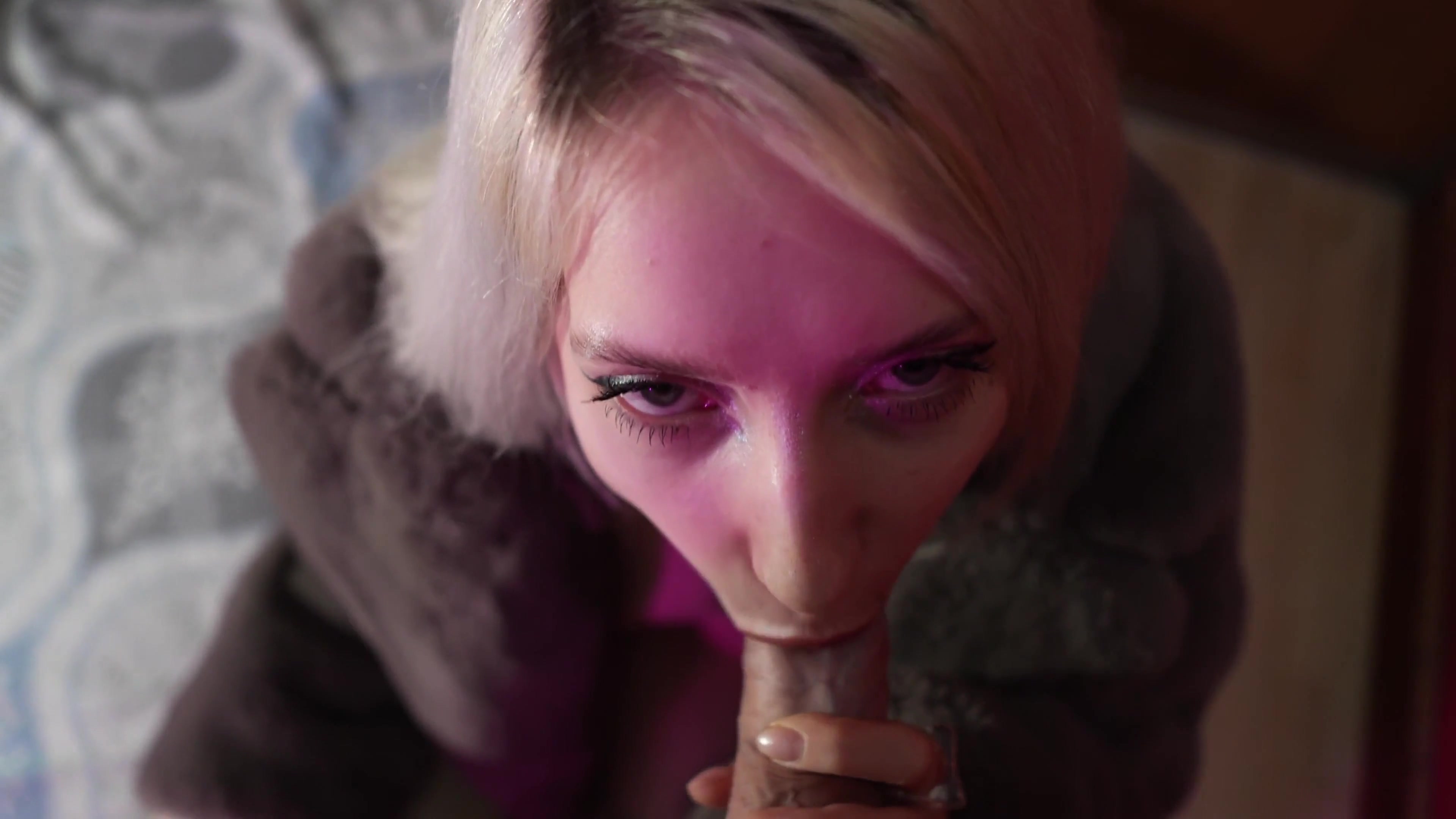 I Met a Real Street Prostitute, Fucked Her in a Fur Coat and Finished on a Pretty Face